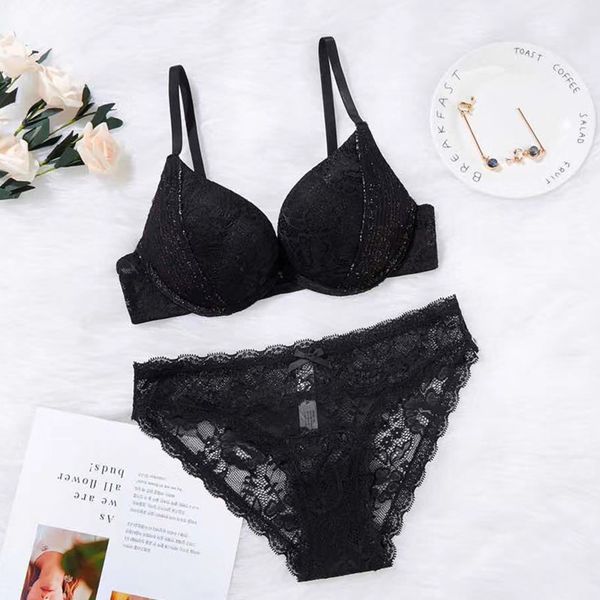 fashion design weimi fashion lace stitching underwear comfortable steel ring thin bottom thick small chest gathered suit bra, Red;black
fashion design weimi fashion lace stitching underwear comfortable steel ring thin bottom thick small chest gathered suit bra, Red;black