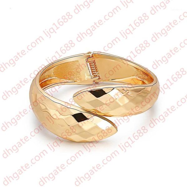double snake heads bracelet bangle for women rhombus shape smooth cuff bracelets new opening bangles1, Black
double snake heads bracelet bangle for women rhombus shape smooth cuff bracelets new opening bangles1, Black