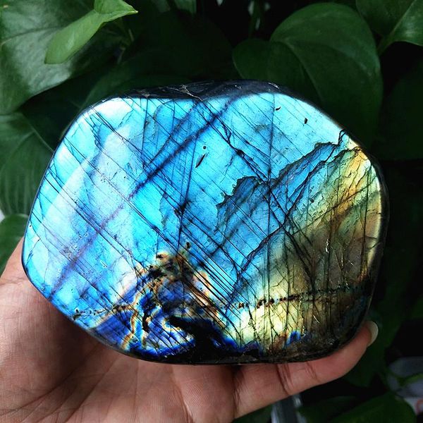 decorative objects & figurines natural purple labradorite stone crystal display rare violet feldspar decoration wonderland meditation chakra
decorative objects & figurines natural purple labradorite stone crystal display rare violet feldspar decoration wonderland meditation chakra