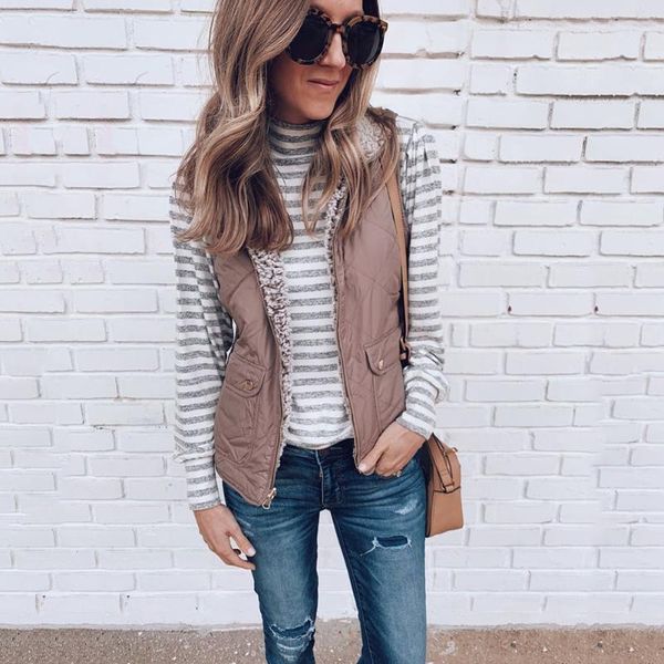 women's vests 2021 womens winter warm reversible vest solid color sleeveless jackets thick waistcoat zipper stand collar coat, Black;white
women's vests 2021 womens winter warm reversible vest solid color sleeveless jackets thick waistcoat zipper stand collar coat, Black;white