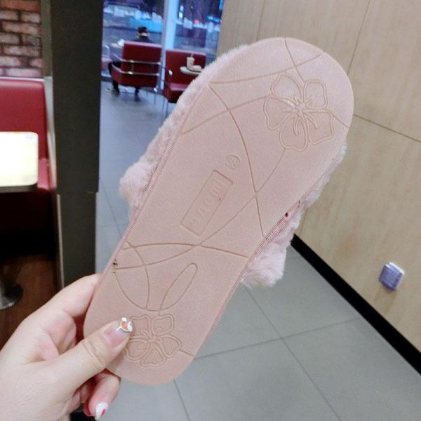 slippers women shoes for 2021 sandal shouse flip flopsladies fur fluffy cotton boots winter warm sandalias indoor, Black
slippers women shoes for 2021 sandal shouse flip flopsladies fur fluffy cotton boots winter warm sandalias indoor, Black