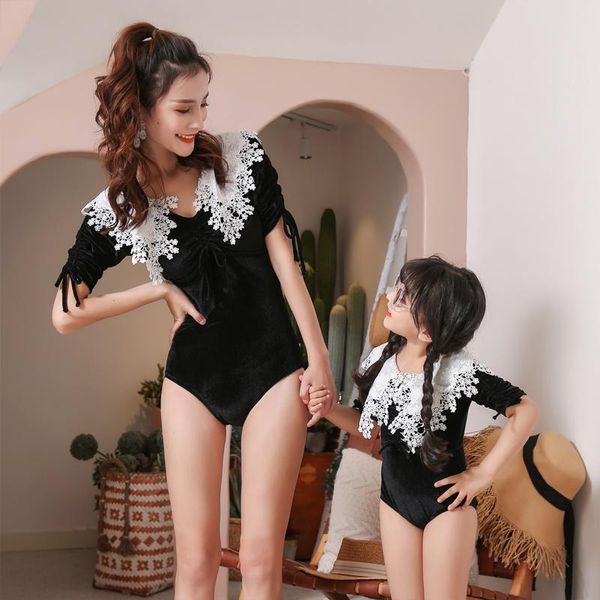kids one piece swimsuit monokini women girls matching swimwear 2021 mom and daughter bodysuit black swim suit bathers clothes 
kids one piece swimsuit monokini women girls matching swimwear 2021 mom and daughter bodysuit black swim suit bathers clothes