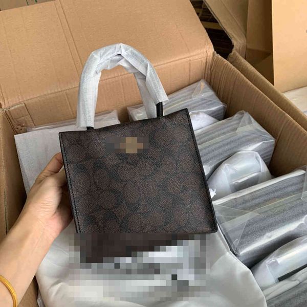 2021 new camellia mni tote bag laohua c's new piano score bag crossbody bag ysj
2021 new camellia mni tote bag laohua c's new piano score bag crossbody bag ysj