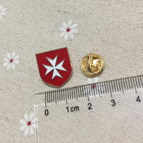 masonic red shield with white maltese cross crusader order knight lapel pins and brooches masons masonry pin badges, Gray
masonic red shield with white maltese cross crusader order knight lapel pins and brooches masons masonry pin badges, Gray