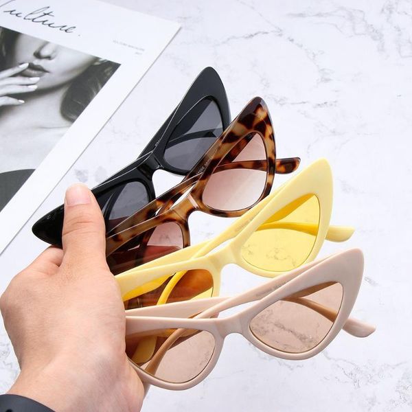 sunglasses vintage narrow for women small frame retro fashion cat eye eyewear trendy streetwear accessories, White;black
sunglasses vintage narrow for women small frame retro fashion cat eye eyewear trendy streetwear accessories, White;black