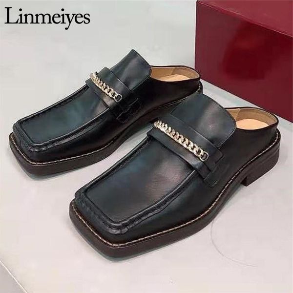 slippers brand shoes metal chain square toe women flat mules spring slides runway woman black white leather
slippers brand shoes metal chain square toe women flat mules spring slides runway woman black white leather
