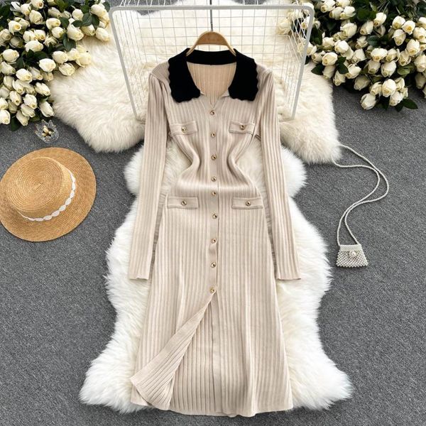 casual dresses autumn winter knitted sweater dress women turn-down collar single breasted slim fashion streetwear knitwear, Black;gray
casual dresses autumn winter knitted sweater dress women turn-down collar single breasted slim fashion streetwear knitwear, Black;gray