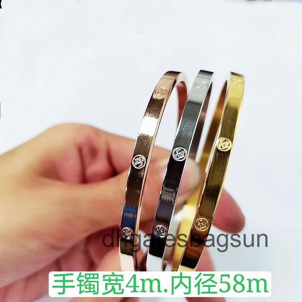 titanium steel bracelet roman character bracelet great wall pattern three piece set seed smooth face, Black
titanium steel bracelet roman character bracelet great wall pattern three piece set seed smooth face, Black