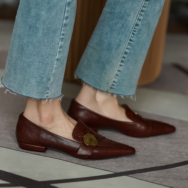 womens genuine leather metal decoration slip-on flats loafers leisure soft comfortable casual moccasins pointed toe shoes womendress shoes, Black
womens genuine leather metal decoration slip-on flats loafers leisure soft comfortable casual moccasins pointed toe shoes womendress shoes, Black