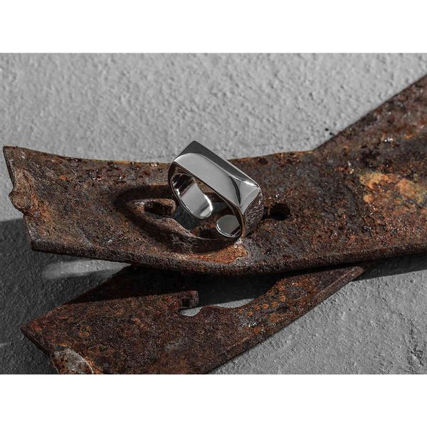 glass city korean version simple triangle smooth brass real gold electroplating ring female ins, Silver
glass city korean version simple triangle smooth brass real gold electroplating ring female ins, Silver