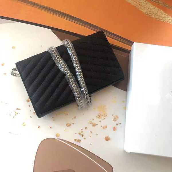 retro classic woman bag original box genuine leather caviar fashion clutch lady shoulder bags cowhide handbag presbyopic card holder purse 
retro classic woman bag original box genuine leather caviar fashion clutch lady shoulder bags cowhide handbag presbyopic card holder purse