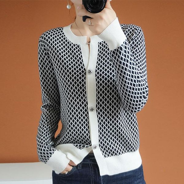women's knits & tees autumn and winter knitted cardigan ladies wool sweater round neck full sleeve coat cashmere soft warm authentic, White
women's knits & tees autumn and winter knitted cardigan ladies wool sweater round neck full sleeve coat cashmere soft warm authentic, White