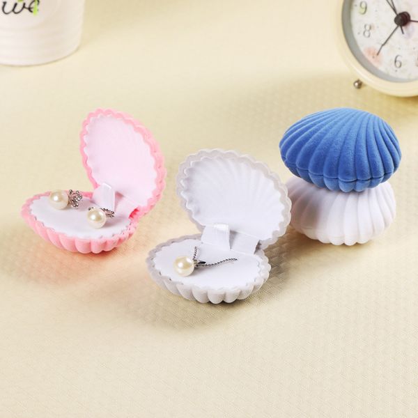 flocking shell jewelry box korean version individualized earring stud box wish 6cm*5.5cm*3.2cm
flocking shell jewelry box korean version individualized earring stud box wish 6cm*5.5cm*3.2cm