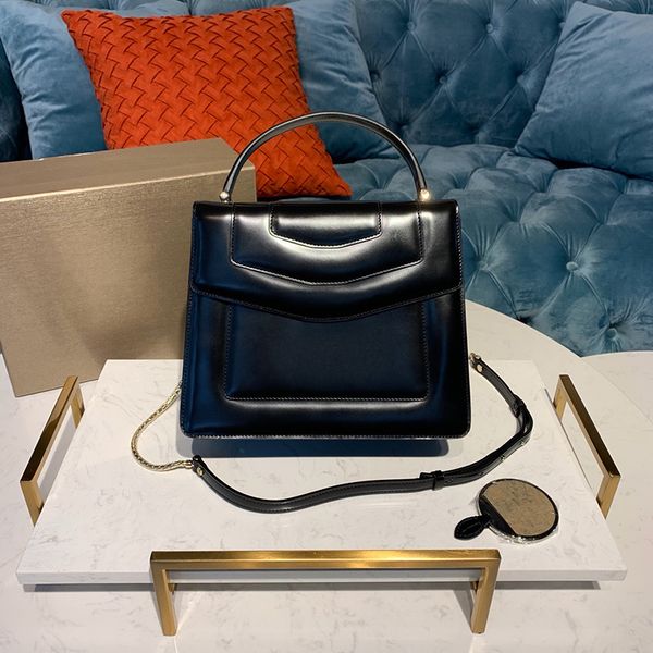 the latest version of 2021 imported cowhide golden chain 397790831 fashion and luxury genuine leather appearance is simple fashion bags, Black
the latest version of 2021 imported cowhide golden chain 397790831 fashion and luxury genuine leather appearance is simple fashion bags, Black