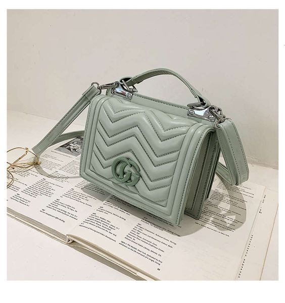 wanghong star lingge embroidered small square 2021 korean fashion handbag single shoulder women's messenger bag
wanghong star lingge embroidered small square 2021 korean fashion handbag single shoulder women's messenger bag
