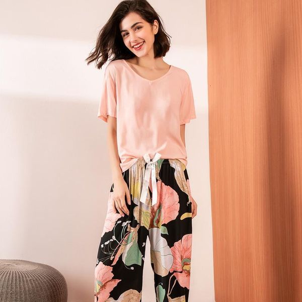 spring and summer ladies pajama set cotton satin 2pcs set floral printed elegant femme tender sleepwear homewear, Black;red
spring and summer ladies pajama set cotton satin 2pcs set floral printed elegant femme tender sleepwear homewear, Black;red