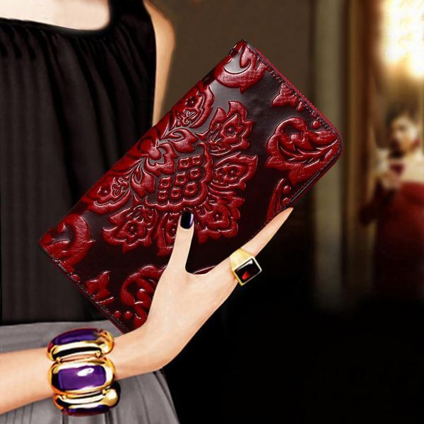 ladies premium waxed leather wallet clutch bag essential oil unique embossed famous brand style long purse, Red;black
ladies premium waxed leather wallet clutch bag essential oil unique embossed famous brand style long purse, Red;black