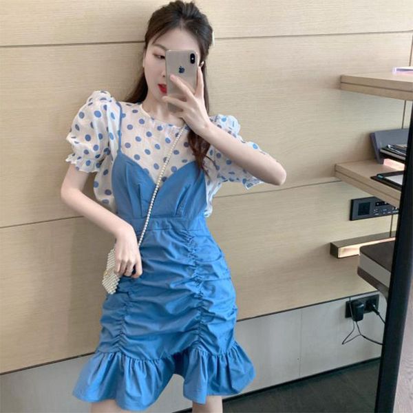 female with low-v-mango polka-dot puff upper sleeve plied babados sling dress spring summer korea skirt suit oxgu, Black;gray
female with low-v-mango polka-dot puff upper sleeve plied babados sling dress spring summer korea skirt suit oxgu, Black;gray