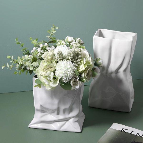ceramic vase folds flower arrangement modern home decoration ceramic handicraft ornaments flower vase wedding decorative
ceramic vase folds flower arrangement modern home decoration ceramic handicraft ornaments flower vase wedding decorative