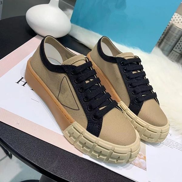 g shoes 2021 the latest classic martin boots leather rivet series fashion women shoes ankle platform women soft black shoes mkj002, Red;white
g shoes 2021 the latest classic martin boots leather rivet series fashion women shoes ankle platform women soft black shoes mkj002, Red;white