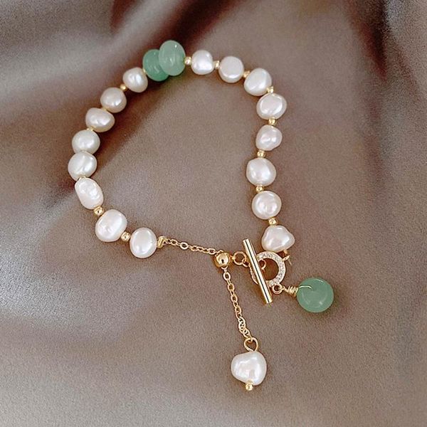 charm bracelets classic fashion natural stone pearl pendant bracelet for woman exquisite lucky cuff anniversary gift luxury jewelry, Golden;silver
charm bracelets classic fashion natural stone pearl pendant bracelet for woman exquisite lucky cuff anniversary gift luxury jewelry, Golden;silver