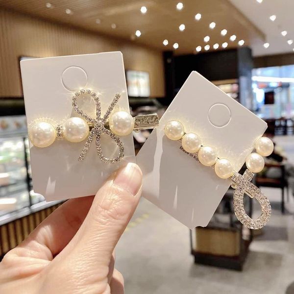 sweet pearl net red side clip versatile banger flash diamond duck beak hairpin, Slivery;white
sweet pearl net red side clip versatile banger flash diamond duck beak hairpin, Slivery;white