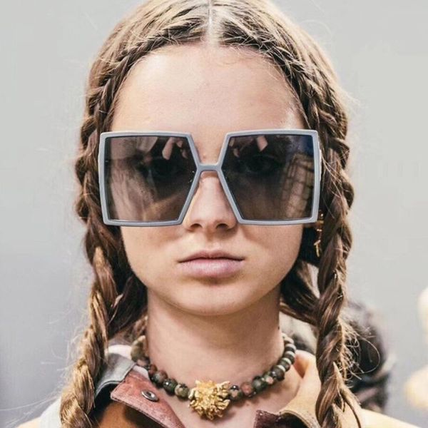 designer sunglasses vintage female big frame sun glasses street pography eyewear uv400 gafas de sol high quality, White;black
designer sunglasses vintage female big frame sun glasses street pography eyewear uv400 gafas de sol high quality, White;black