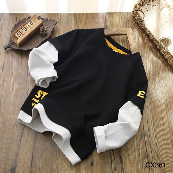 fake two long sleeve 2020 autumn boys' new cuhk round neck contrast stitching cotton t-shirt, Black;white
fake two long sleeve 2020 autumn boys' new cuhk round neck contrast stitching cotton t-shirt, Black;white