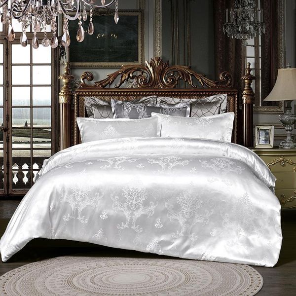 bedding sets luxury cover modern down bed pillowcase king large size bedroom decoration home textile
bedding sets luxury cover modern down bed pillowcase king large size bedroom decoration home textile