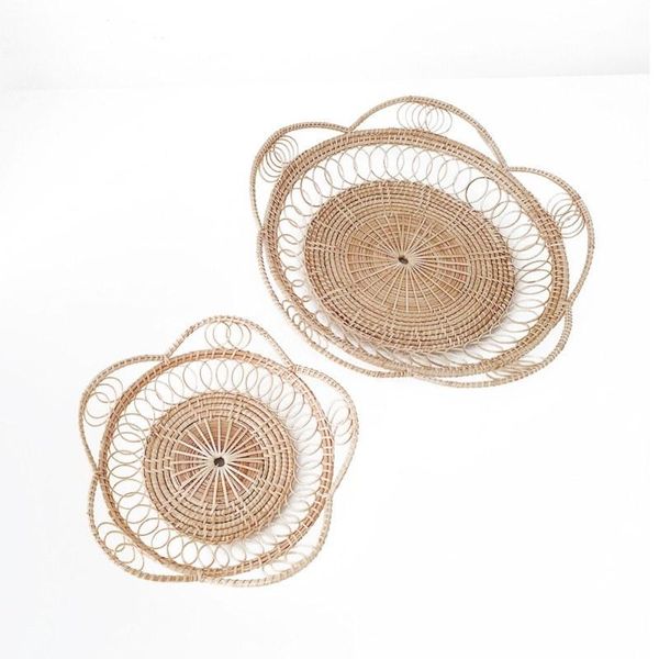storage baskets rattan bread basket petals shape hand-woven tray for serving dinner parties coffee breakfast
storage baskets rattan bread basket petals shape hand-woven tray for serving dinner parties coffee breakfast