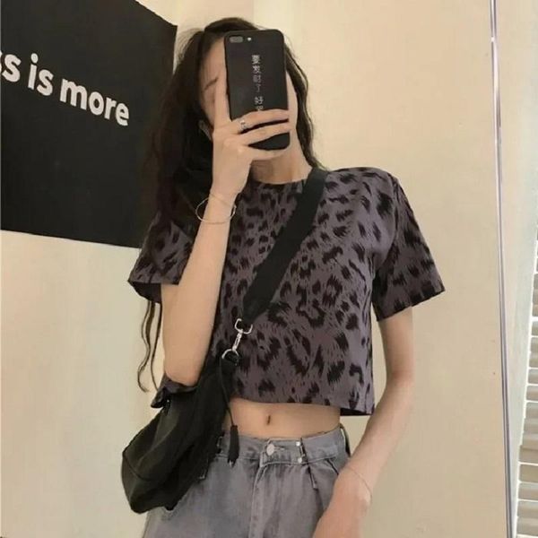 women's t-shirt 2021 summer render short women crop tank showing belly button clothes tshirt vintage leopard manga corta camis, White
women's t-shirt 2021 summer render short women crop tank showing belly button clothes tshirt vintage leopard manga corta camis, White