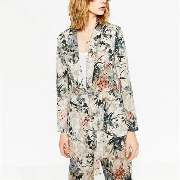 elegant women's suits 2021 autumn women long sleeve wiped kimono blazer belt print coat+casual pants suit vintage two piece sets 06nv, Blue
elegant women's suits 2021 autumn women long sleeve wiped kimono blazer belt print coat+casual pants suit vintage two piece sets 06nv, Blue