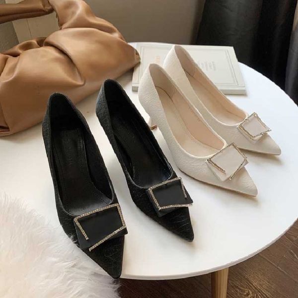 dress shoes 2021 spring fashion rhinestone buckle shallow mouth pointed toe temperament work all-match high heels women's, Black
dress shoes 2021 spring fashion rhinestone buckle shallow mouth pointed toe temperament work all-match high heels women's, Black