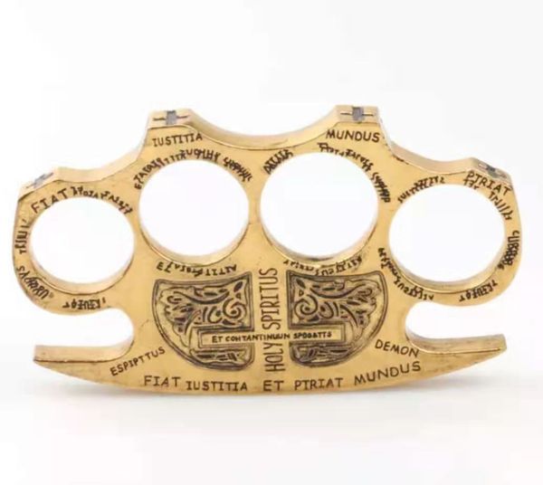 high hardness hell detective constantine brass knuckle outdoor edc tools knuckles duster buckle break window self-defense tool265
high hardness hell detective constantine brass knuckle outdoor edc tools knuckles duster buckle break window self-defense tool265