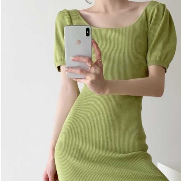 french ice silk square neck short sleeve knitted drs feminine temperament slim bubble top, Black;gray
french ice silk square neck short sleeve knitted drs feminine temperament slim bubble top, Black;gray