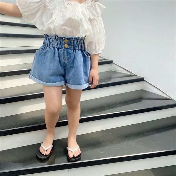 jeans 2021 summer girls shorts bud high waist flower korean style denim ruffles button cuff toddler fashion kids 2 to 10 yrs, Blue
jeans 2021 summer girls shorts bud high waist flower korean style denim ruffles button cuff toddler fashion kids 2 to 10 yrs, Blue