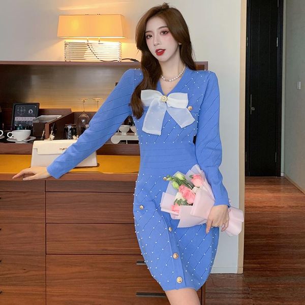 casual dresses heavy nail bead bow dress 2021 autumn winter small sweet style v-neck knit, Black;gray
casual dresses heavy nail bead bow dress 2021 autumn winter small sweet style v-neck knit, Black;gray