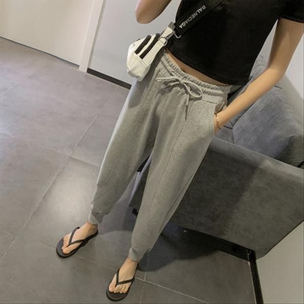 casual sports running versatile show womens capris thin legs long necked waist, Black;white
casual sports running versatile show womens capris thin legs long necked waist, Black;white