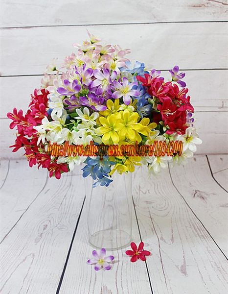 bride holding flowers wedding decoration 5forked lily artificial flowers wedding table decoration 10pcs/lot tongfeng
bride holding flowers wedding decoration 5forked lily artificial flowers wedding table decoration 10pcs/lot tongfeng
