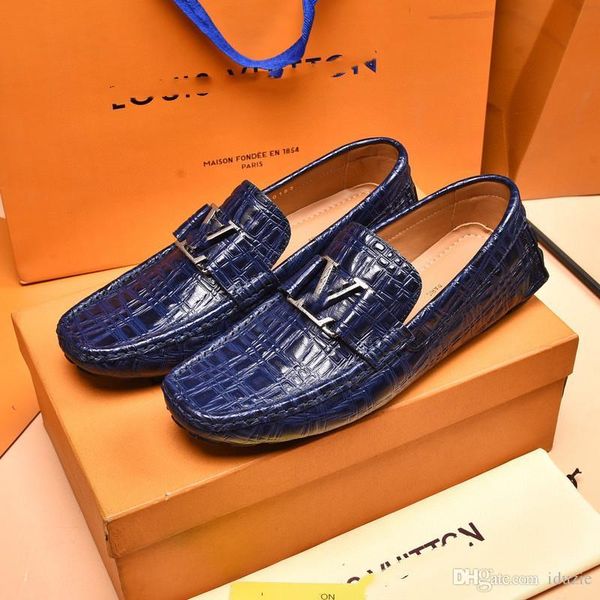 21ss designer leather stitching men's business prom shoes velvet luxury soft bottom wedding pointed toe men flats loafers footwear size, Black
21ss designer leather stitching men's business prom shoes velvet luxury soft bottom wedding pointed toe men flats loafers footwear size, Black