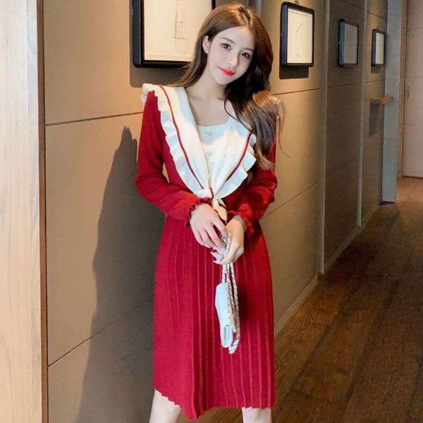 2021autumn and winter women's 2020 new luxury celebrity contrast navy collar long sleeve waist down french pleated dress, Black;gray
2021autumn and winter women's 2020 new luxury celebrity contrast navy collar long sleeve waist down french pleated dress, Black;gray