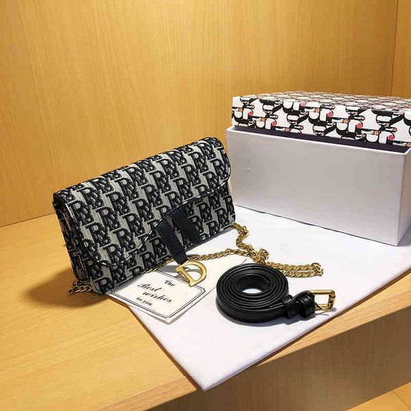 2022 latest models handbag wholesale net red bag foreign style fashion small ins waist bag women's version one shoulder chain, Black;red
2022 latest models handbag wholesale net red bag foreign style fashion small ins waist bag women's version one shoulder chain, Black;red