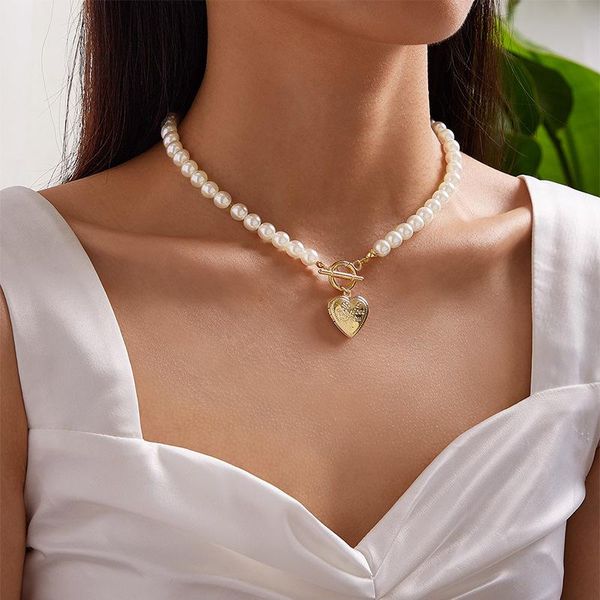 chokers blijery trendy vintage pearl choker necklace for women geometric heart coin lock pendant love necklaces jewelry gift, Golden;silver
chokers blijery trendy vintage pearl choker necklace for women geometric heart coin lock pendant love necklaces jewelry gift, Golden;silver
