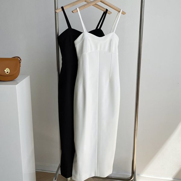2021 new women summer spaghetti strap sleeveless backless fashion slim party es x6ab, Black;gray
2021 new women summer spaghetti strap sleeveless backless fashion slim party es x6ab, Black;gray