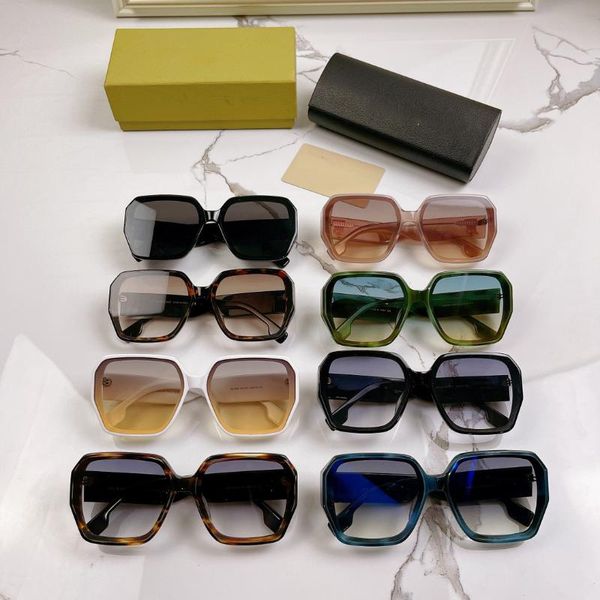 sunglasses bur b5300 wear a rope with logo wide side frames big-b high-quality shading and anti-radiation fashion glass, White;black
sunglasses bur b5300 wear a rope with logo wide side frames big-b high-quality shading and anti-radiation fashion glass, White;black