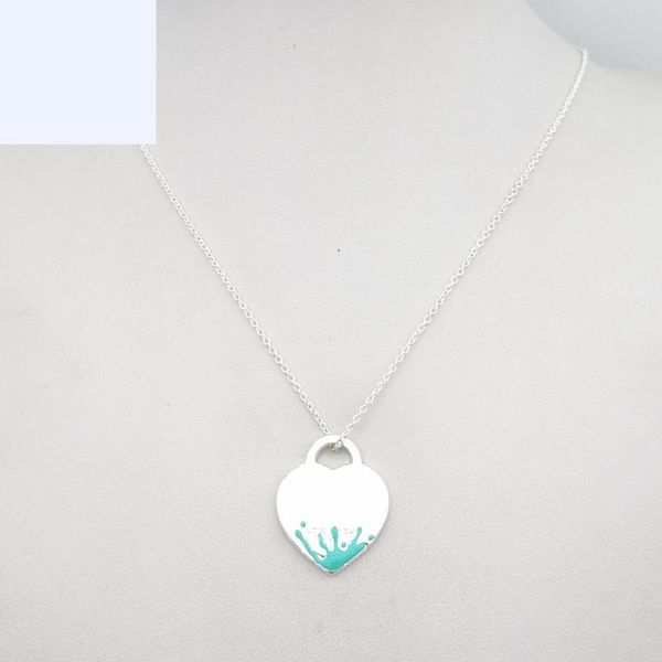 chains 1: 1 sterling silver 925 classic fashion exclusive blue enamel water flower heart charm ladies necklace
chains 1: 1 sterling silver 925 classic fashion exclusive blue enamel water flower heart charm ladies necklace