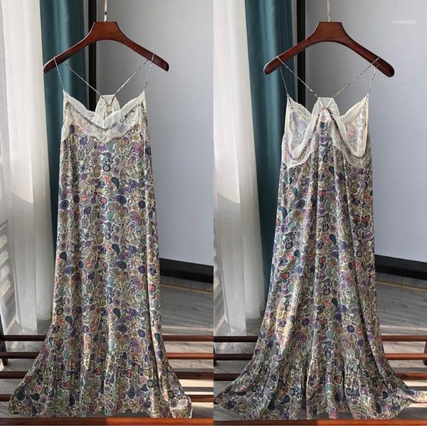 retro colorful printing ladies strap dress stitching lace casual lady midi dress1, Black;gray
retro colorful printing ladies strap dress stitching lace casual lady midi dress1, Black;gray