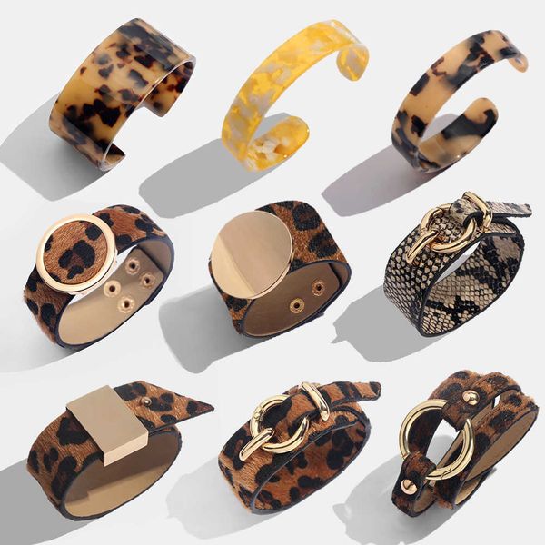 flatfoosie fashion za leopard bangle bracelets for women boho gold color button vintage leather bracelet christmas punk jewelry q0719, Black
flatfoosie fashion za leopard bangle bracelets for women boho gold color button vintage leather bracelet christmas punk jewelry q0719, Black