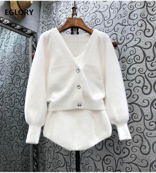 women's tracksuits sweater sets 2021 spring casual women mink knitted cardigan coat+strap +knit white shorts set, Gray
women's tracksuits sweater sets 2021 spring casual women mink knitted cardigan coat+strap +knit white shorts set, Gray
