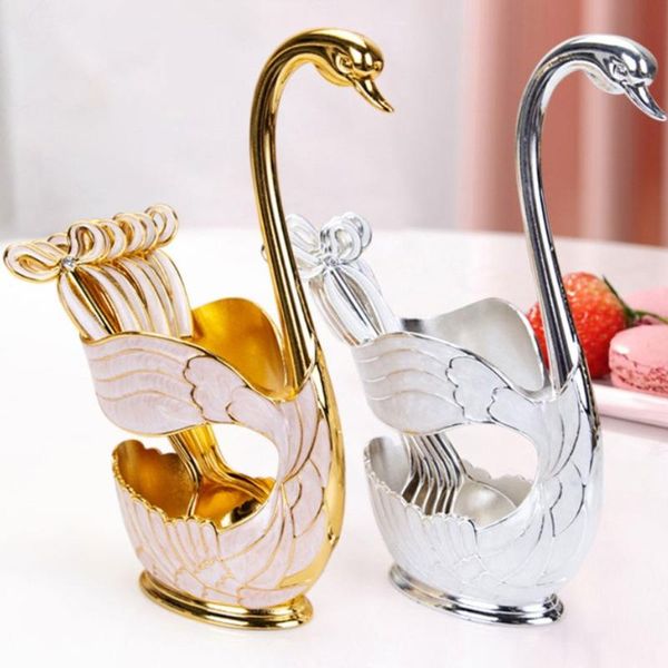 spoons 6pcs spoon coffee with 1 swan shape base holder hollow home decoration fruit dessert living room kitchen decor tool
spoons 6pcs spoon coffee with 1 swan shape base holder hollow home decoration fruit dessert living room kitchen decor tool